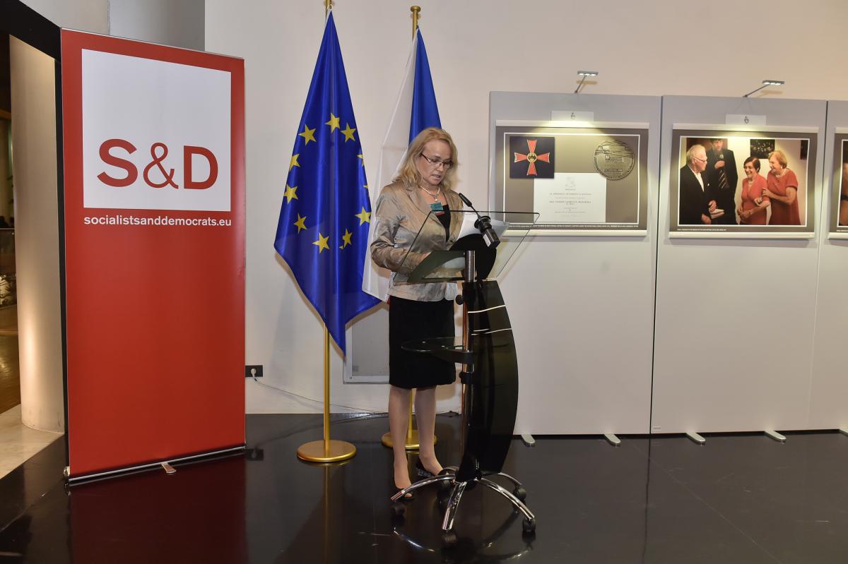 Dr. Pánková během slavnostního projevu při zahájení výstavy 24.11. 2015.