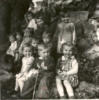 Děti internovaných Němců – Kamenice 1946